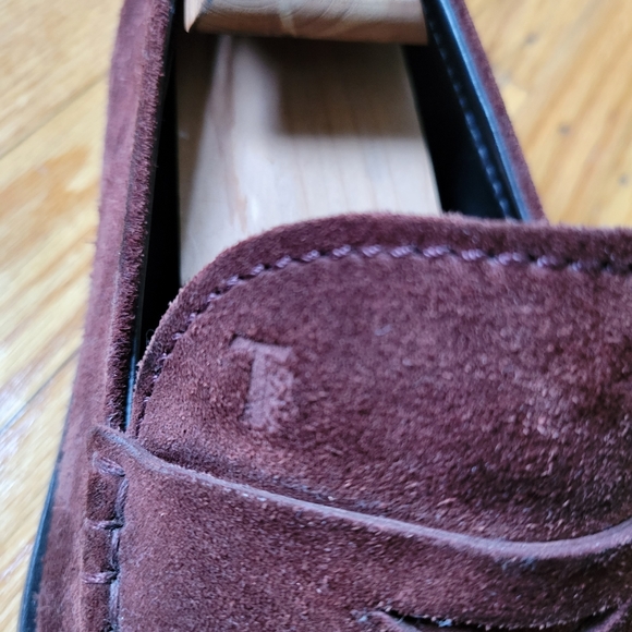 Tod's Loafers in Purple/Red Suede (Size 9) - Picture 4 of 9